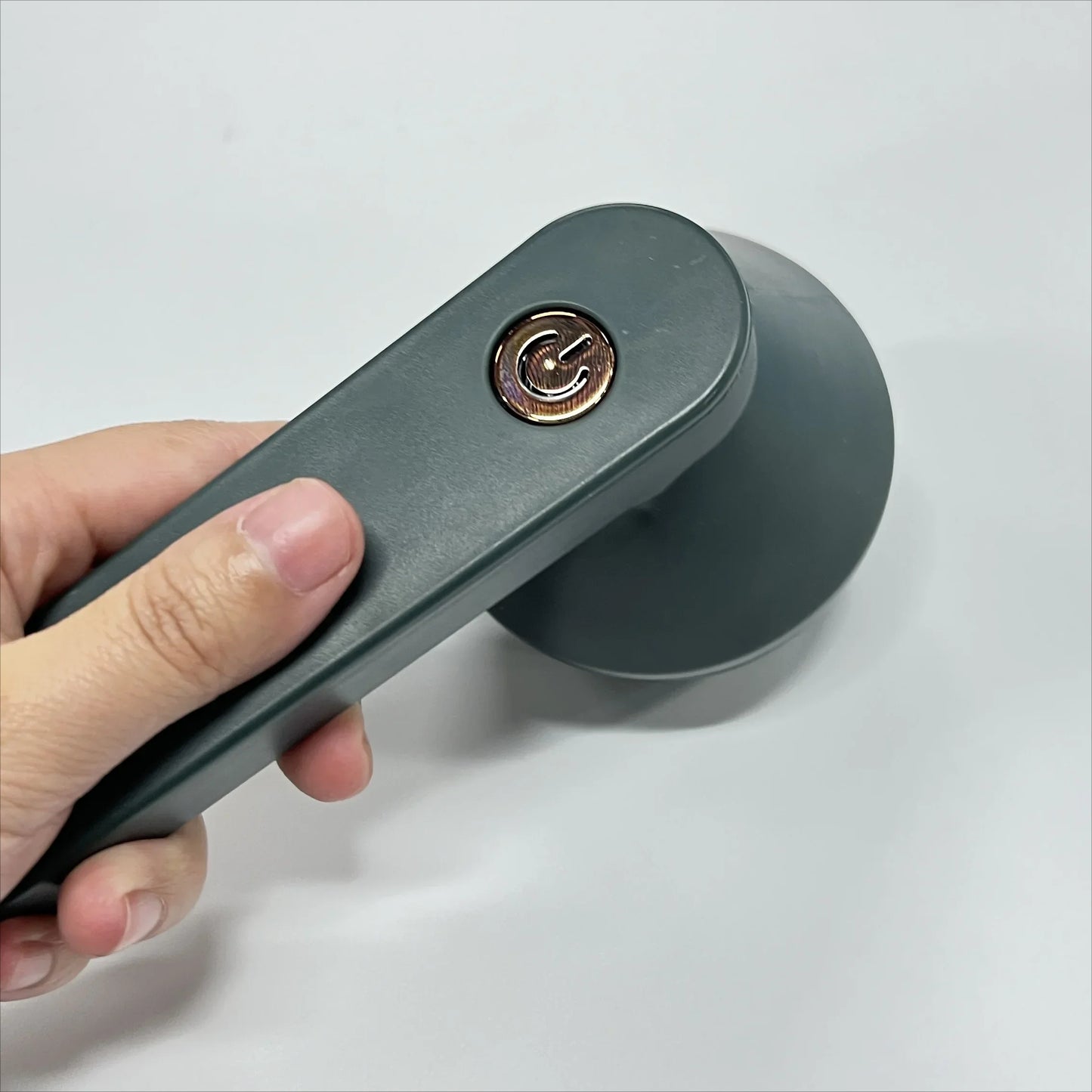 Electric Lint Shaver