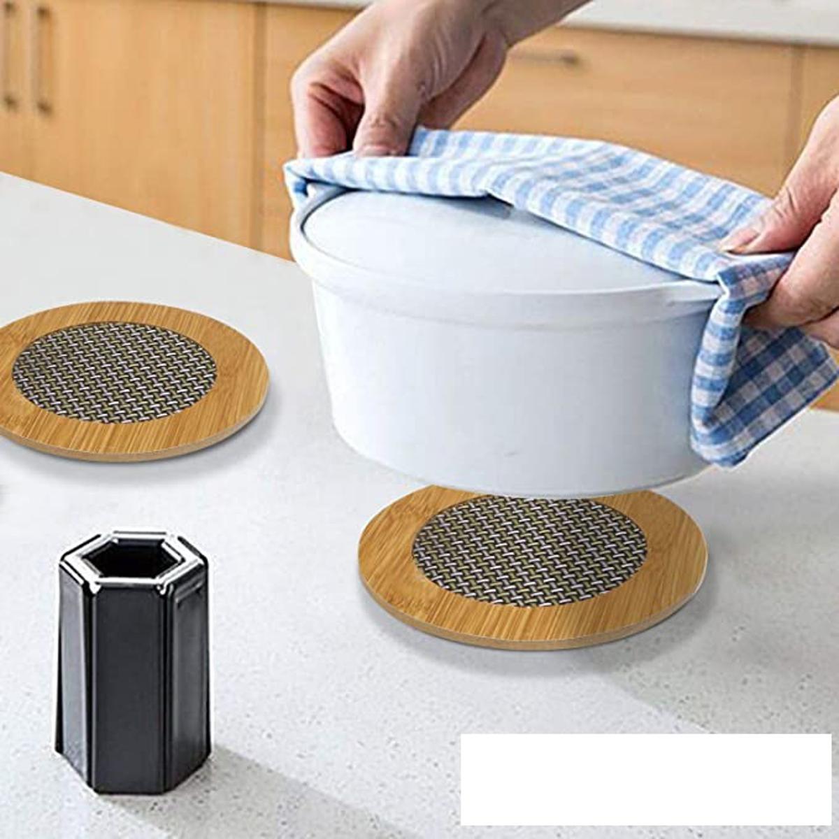 Eco-Friendly Anti Slip Round Shape Bamboo Wooden Useful Kitchen for Dining Table Round Heat Resistant Pads for Tea Pots Pans Protect Table Tea Coaster 6Pcs Set Size:17*17cm