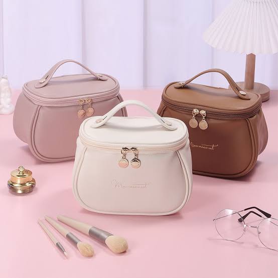 Multifunction Travel Cosmetic Bag & Makeup Organizer
